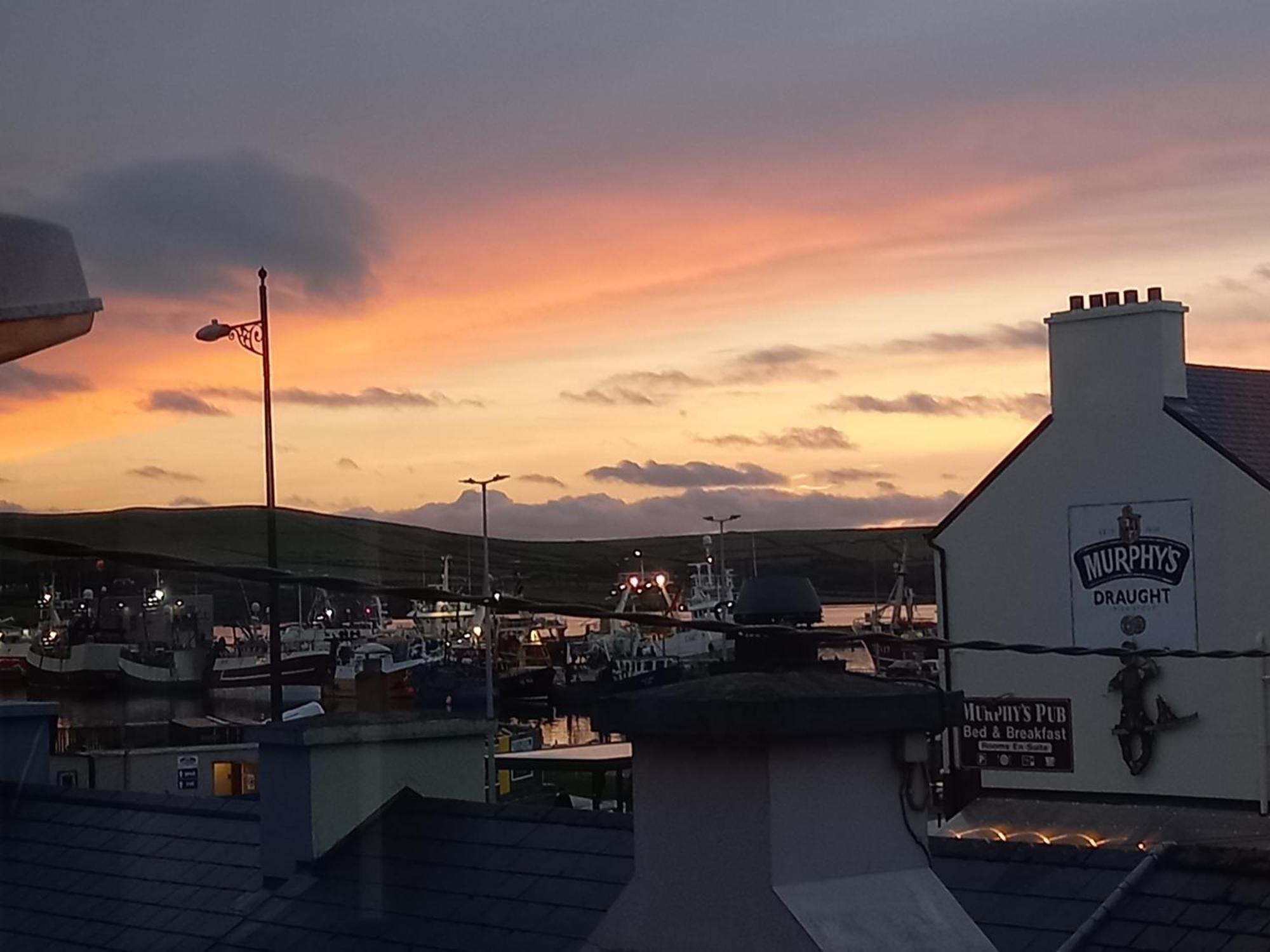 Baywatch Inn Dingle Exterior photo